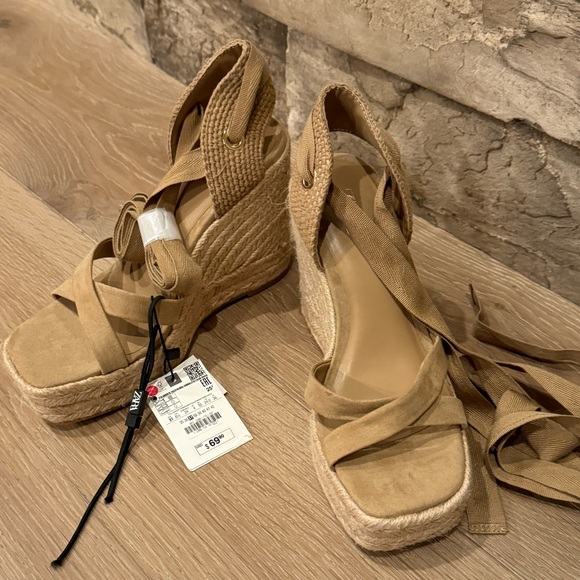 Zara lace up wedge sandal size 7 new - Picture 2 of 6